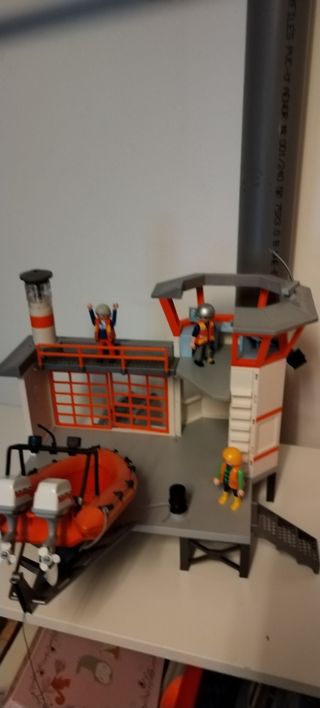 Centro salvamento marítimo playmobil