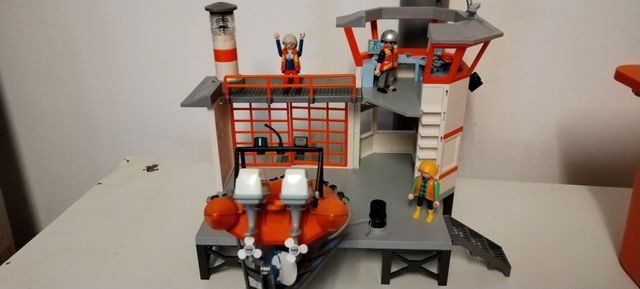 Centro salvamento marítimo playmobil
