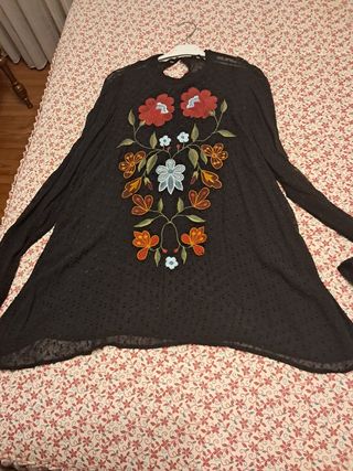 Blusa negra