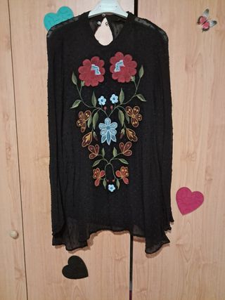 Blusa negra