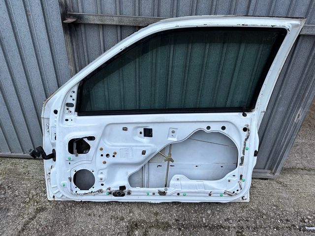 puerta derecha clio 1.8 16v