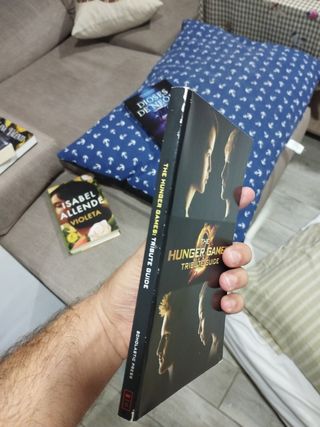 Juegos del Hambre Guia de Tributos