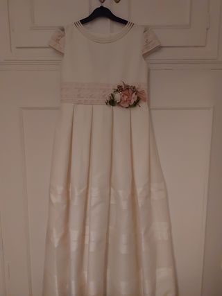 Vestido comunión con cancan y tocado