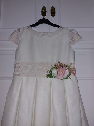 Vestido comunión con cancan y tocado