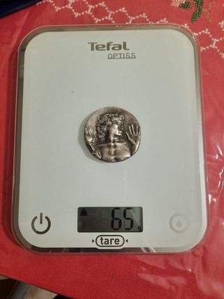 Medaglia scultura coni olimpiadi incisore Greco