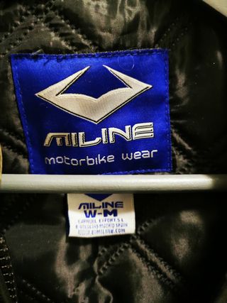 Chaqueta moto cuero mujer – Talla M – Como nueva