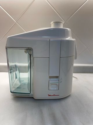 Exprimidor de frutas y zanahorias