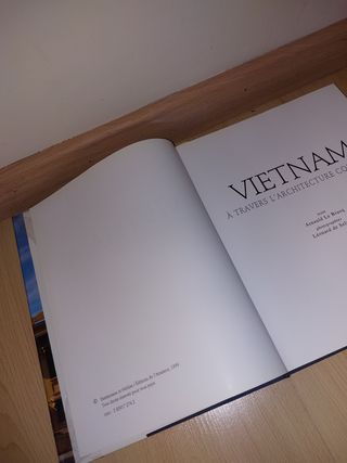 LIBRO - Vietnam: A travers l'architecture - LIVRE