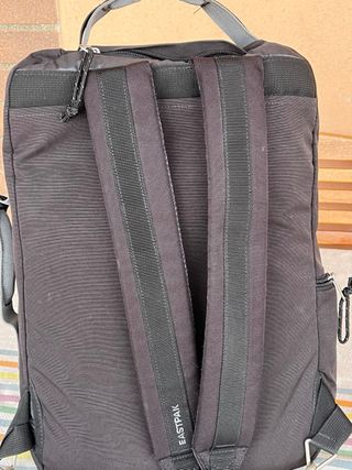 zaino porta Pc Eastpak