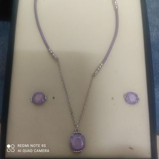 Collar..pendientes..pulsera