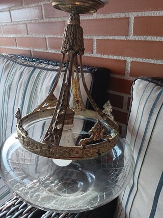 Lampara de bronce