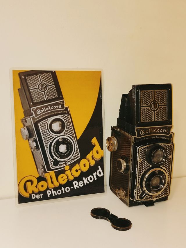 Rolleicord I Art Deco + 2 imágenes + protector