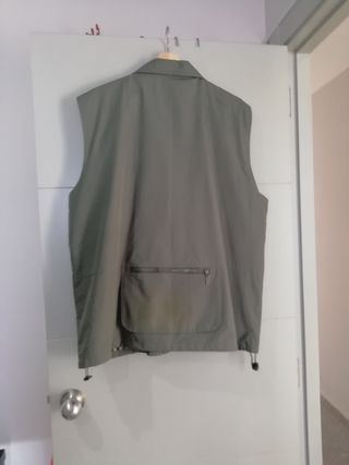 Chaleco para caza y pesca.