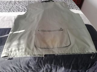 Chaleco para caza y pesca.