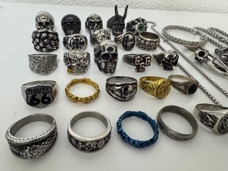41 ANILLOS CALAVERAS PULSERAS COLGANTES ACERO INOX