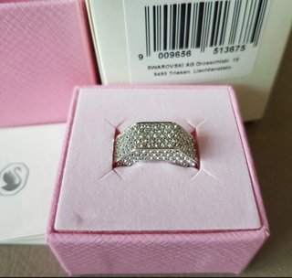 anillo Swarovski Dextera talla 60