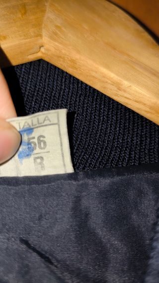 Chaqueta acolchada hombre tipo bomber. Talla 56.