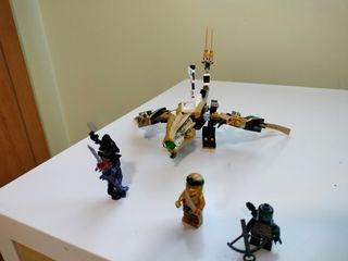 LEGO 70666 Ninjago El Dragón Dorado