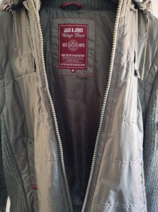 Chaqueta de invierno Jack & Jones. Talla M.