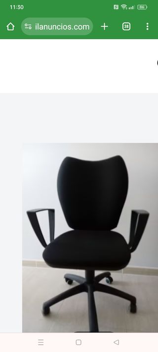 Silla giratoria negra