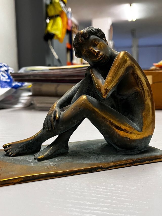 Figura Bronce