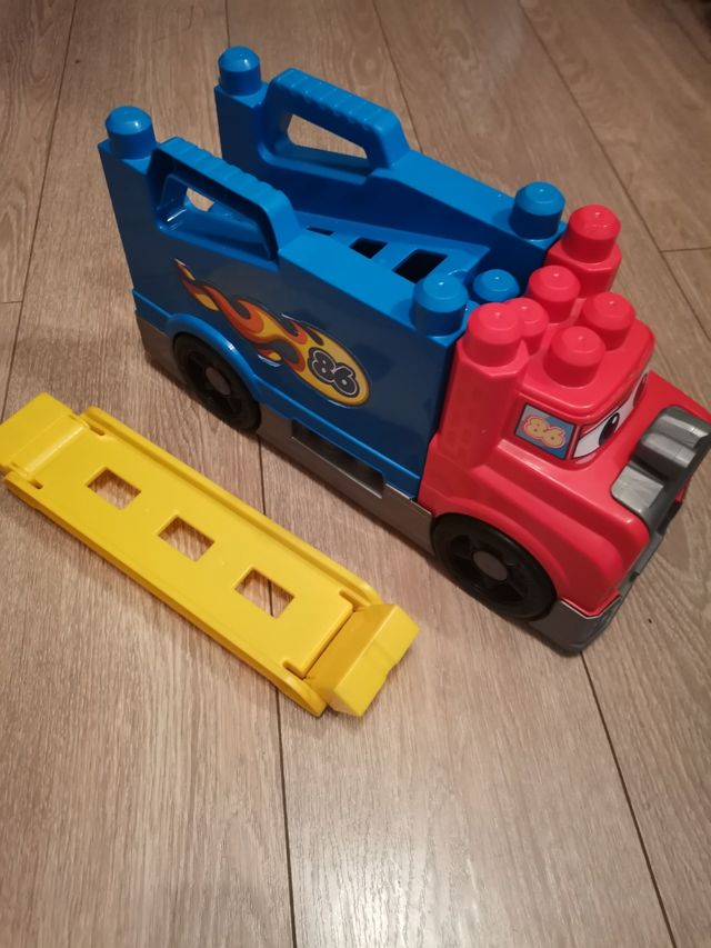 Camion de carreras Mattel Mega Bloks