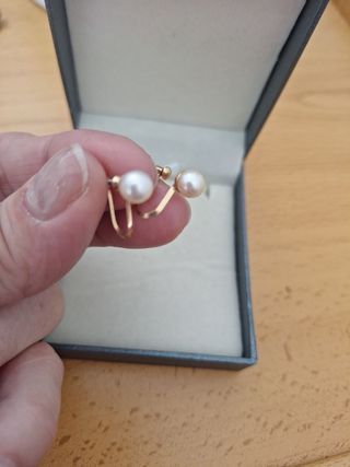 Pendientes de oro