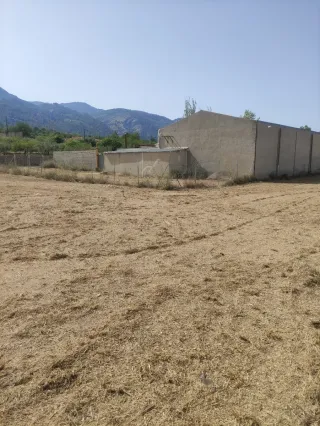 Nave en Cocentaina - Muro con terreno