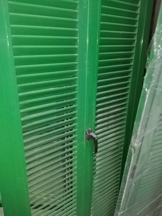 3 Celosías aluminio verde