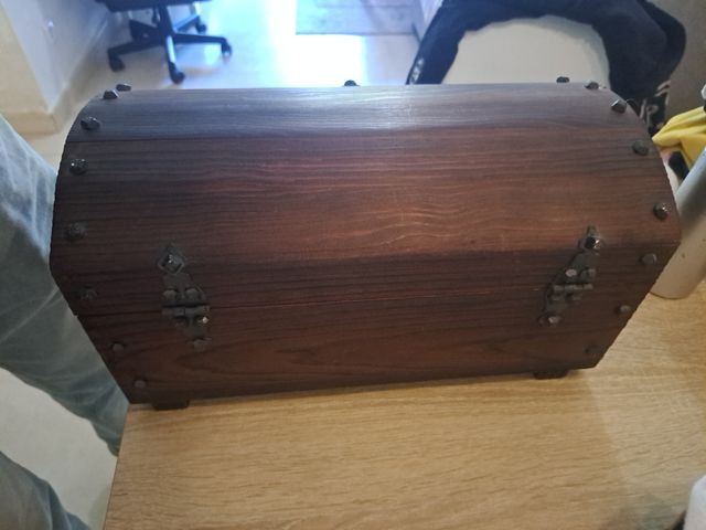 Baúl madera