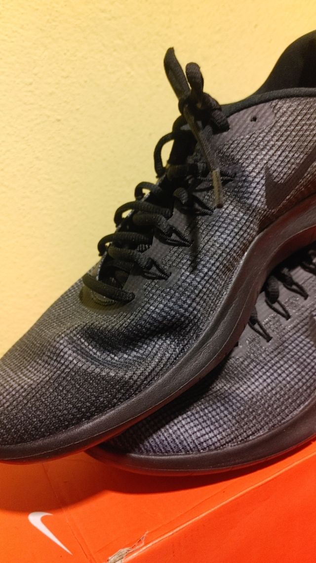 Zapatillas Nike Flex 2108