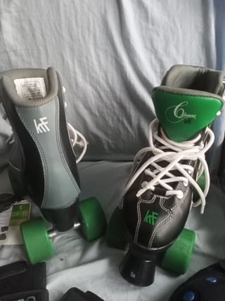 Patines retro KRF,y bolso Boomerang,con proteccion