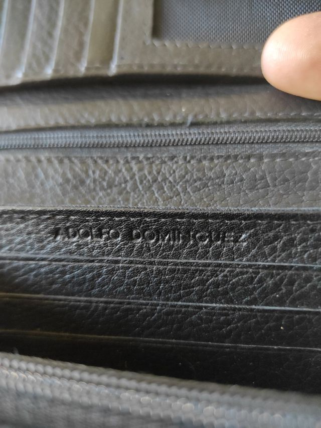 Monedero PIEL ADOLFO DOMÍNGUEZ