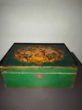Caja antigua