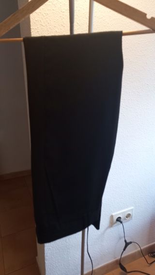 Pantalón de traje.