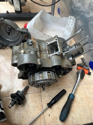 SE PREPARAN Y REPARAN MOTORES 2T
