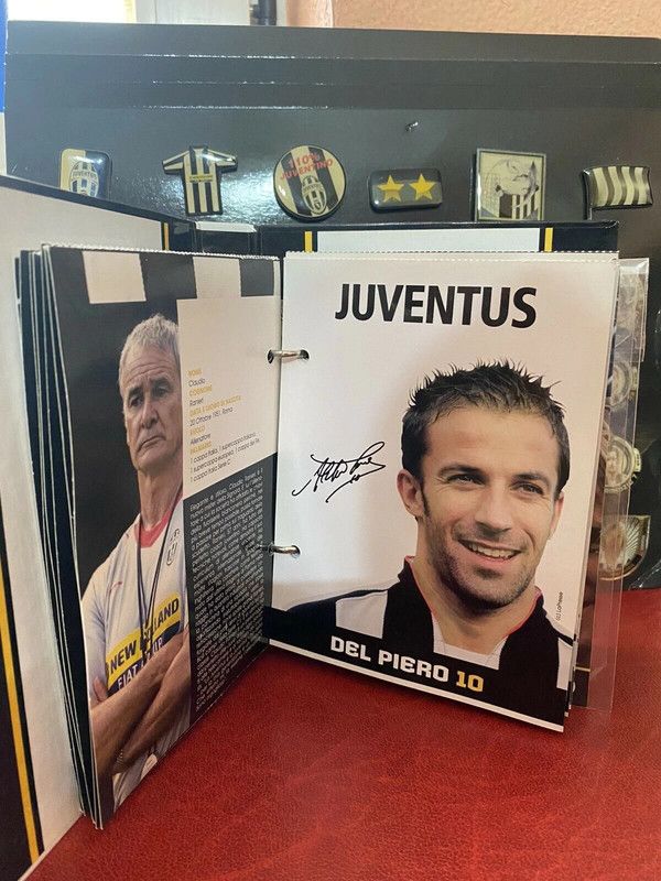 Juventus FC - Opera completa official product pins