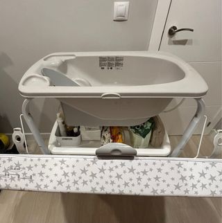 Bañera/cambiador de Jané