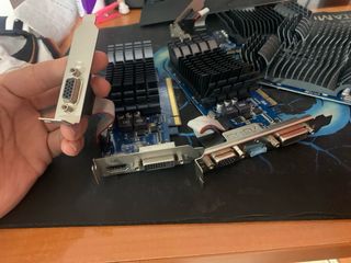 x5 Tarjeta gráfica ASUS 210-sl-tc1gd3-L