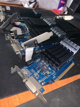 x5 Tarjeta gráfica ASUS 210-sl-tc1gd3-L