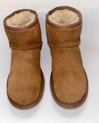 UGG mini 36