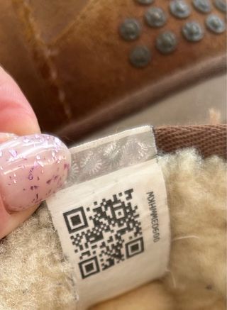 UGG mini 36