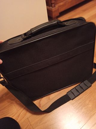 Funda portátil techair 15,4"