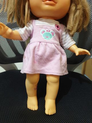 Muñeca habladora de 38cm. Málaga