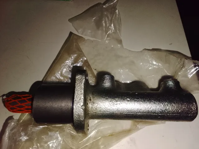 Bomba freno Peugeot 405,Seat Málaga,horizon-309..