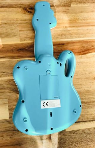 Guitarra de juguete