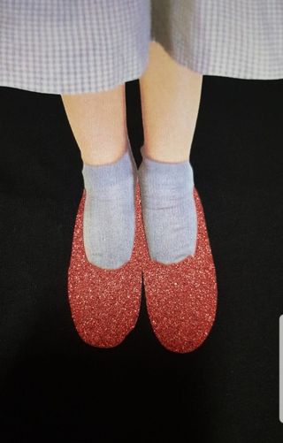 Camiseta negra corta de Bershka