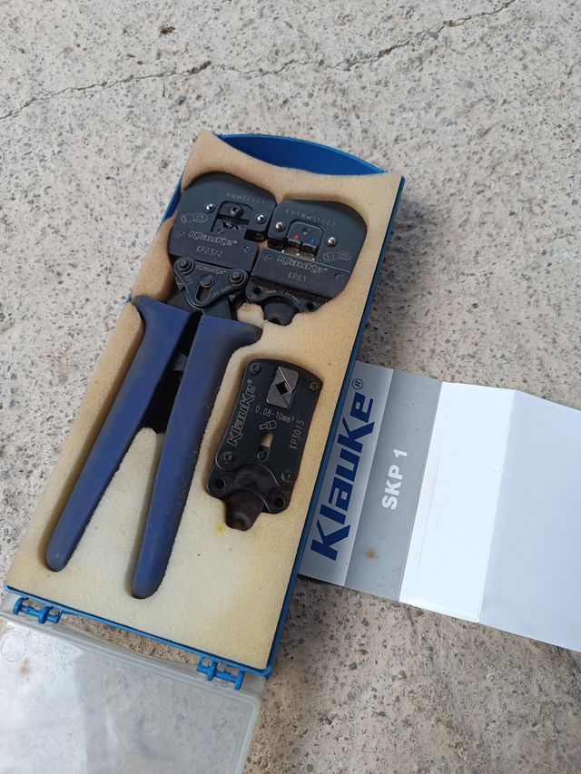 Tenazas terminales electricos Klauke + BM