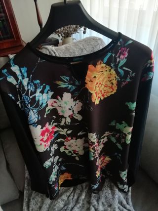 Camiseta curve manga larga