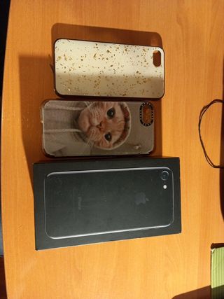 IPHONE 7, de 64 GB.